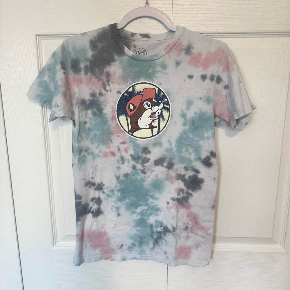 Buc-ees Surf Shop tie dye t-shirt SMALL
